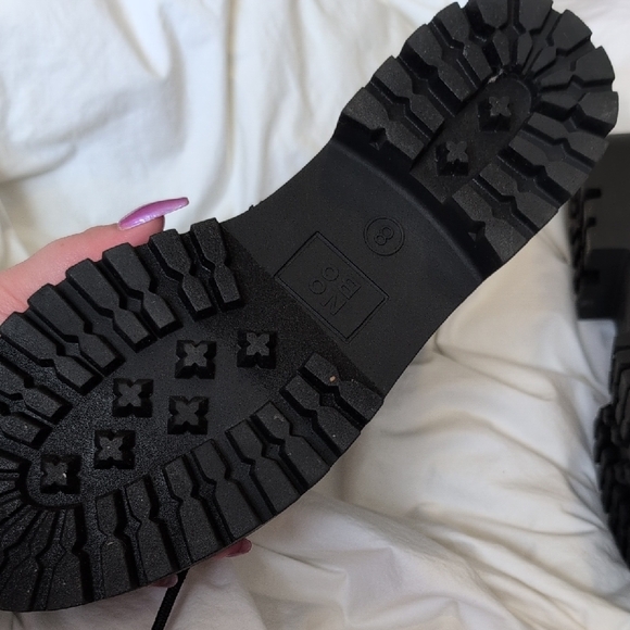 No Boundaries Dark Burgundy? Combat Boots Women's - Picture 5 of 6